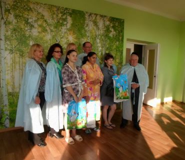 image-0-02-0V.jpg
